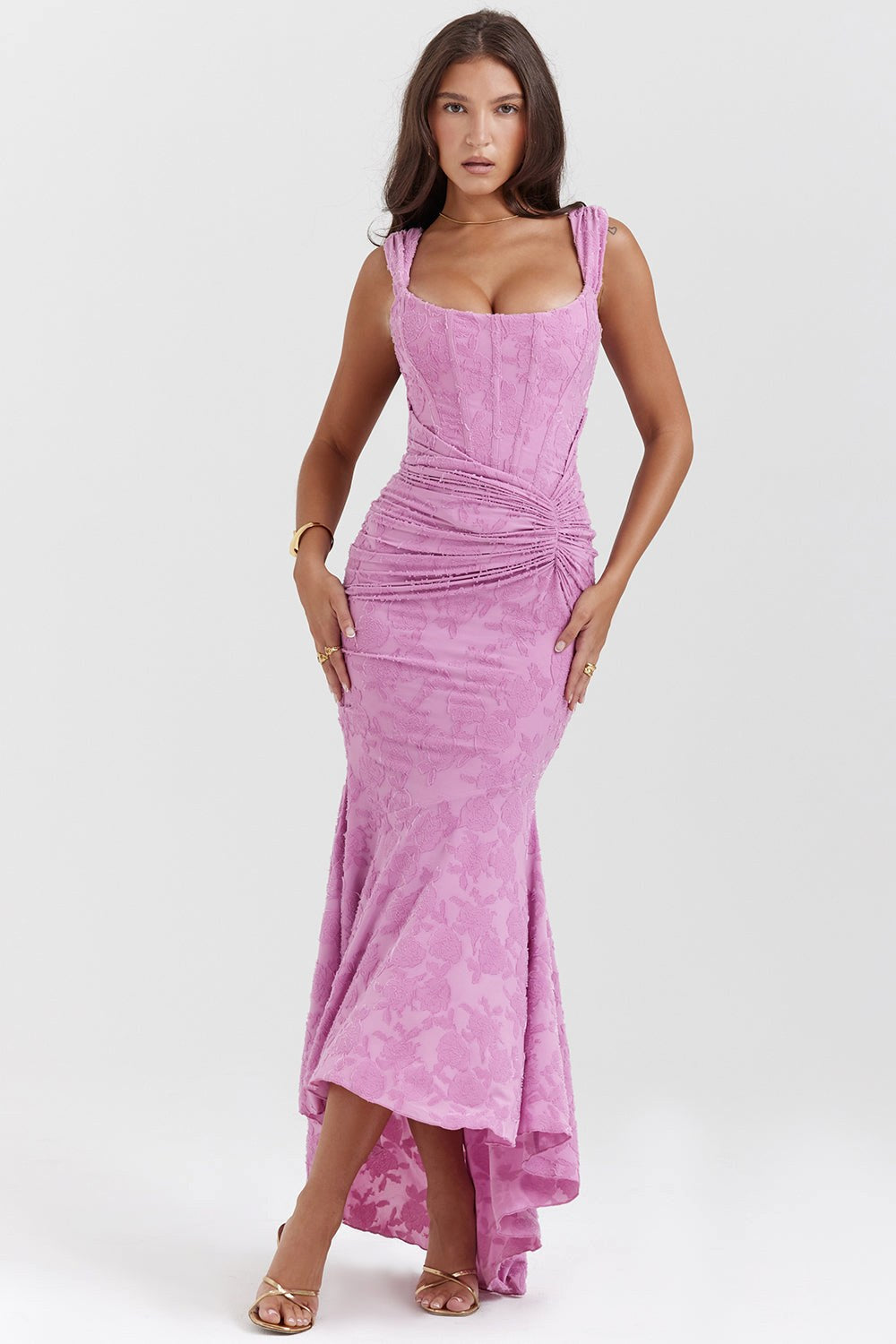 Alicja | Damen Spitzen-Abendkleid mit eng anliegender Silhouette, elegantes Abendkleid | Nomadnts | Nomadnts