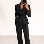 Amelie | Damen tailliert geschnittener Blazer-Anzug mit Bindegürtel, strukturierter Zweiteiler | Nomadnts | Nomadnts