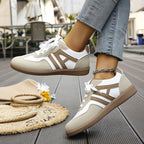 Beatrice | Damen orthopädische Slip-On-Sneaker, gepolsterte Wandersneaker | Nomadnts | Nomadnts