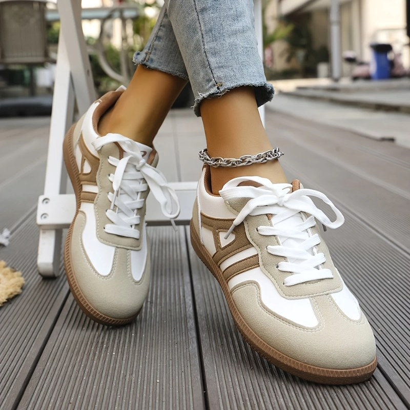 Beatrice | Damen orthopädische Slip-On-Sneaker, gepolsterte Wandersneaker | Nomadnts | Nomadnts