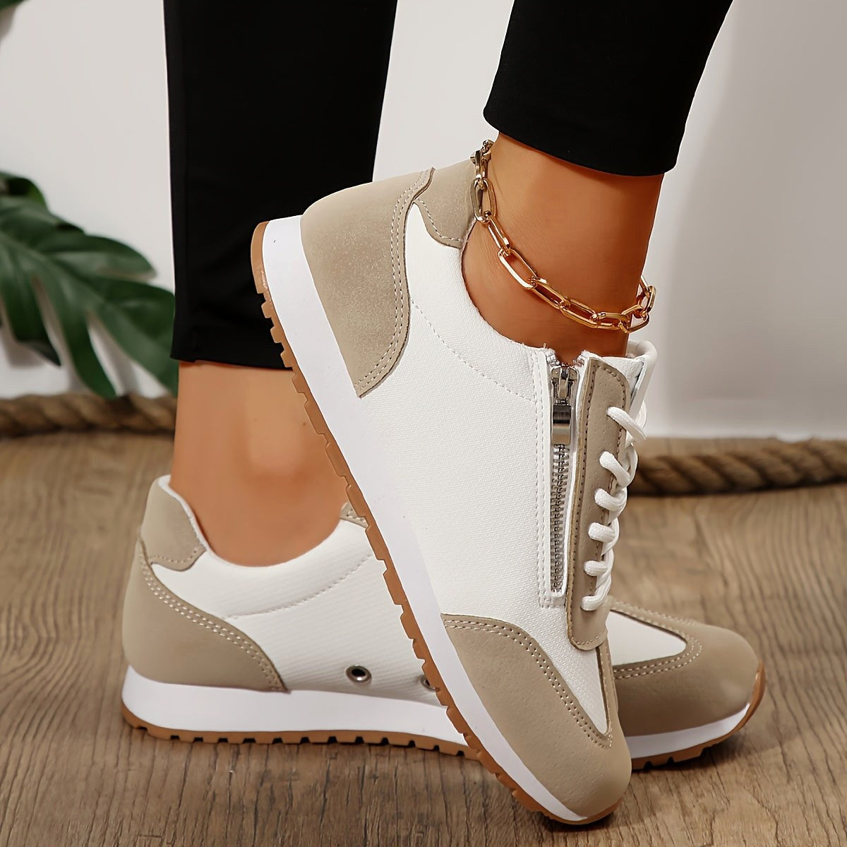 Beatrice | Damen orthopädische Wanderschuhe, stützende Slip-On-Schuhe | Nomadnts | Nomadnts