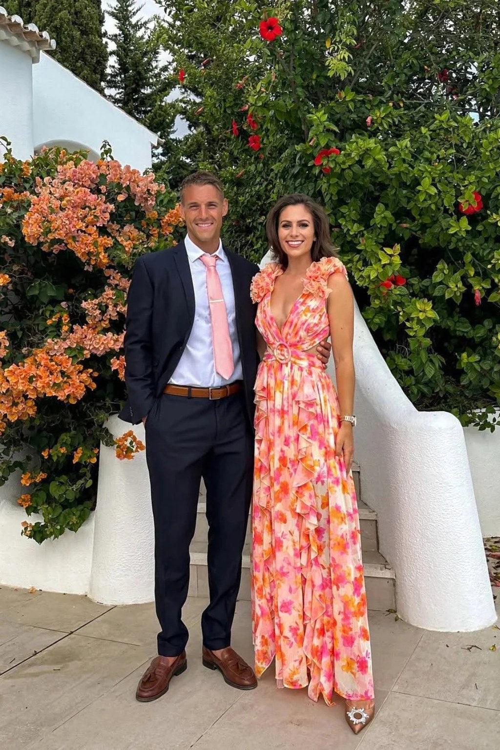 Bernadette | Damen Blumen-Maxikleid mit V-Ausschnitt und Rüschenschultern, Kleid für Hochzeitsgäste | Nomadnts | Nomadnts