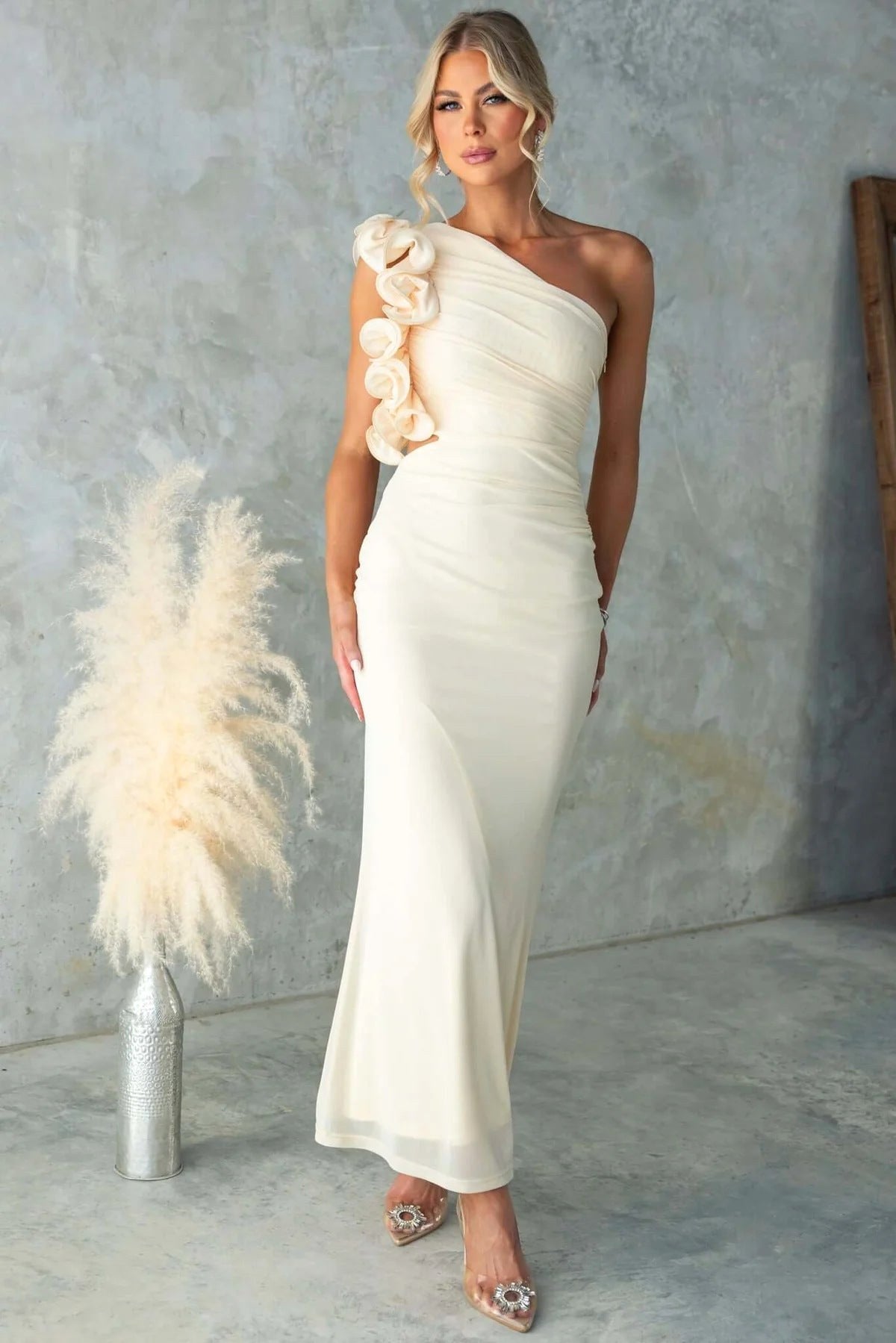 Claudine | Damen One-Shoulder-Maxikleid mit Rüschendetail, eng anliegendes Abendkleid | Nomadnts | Nomadnts