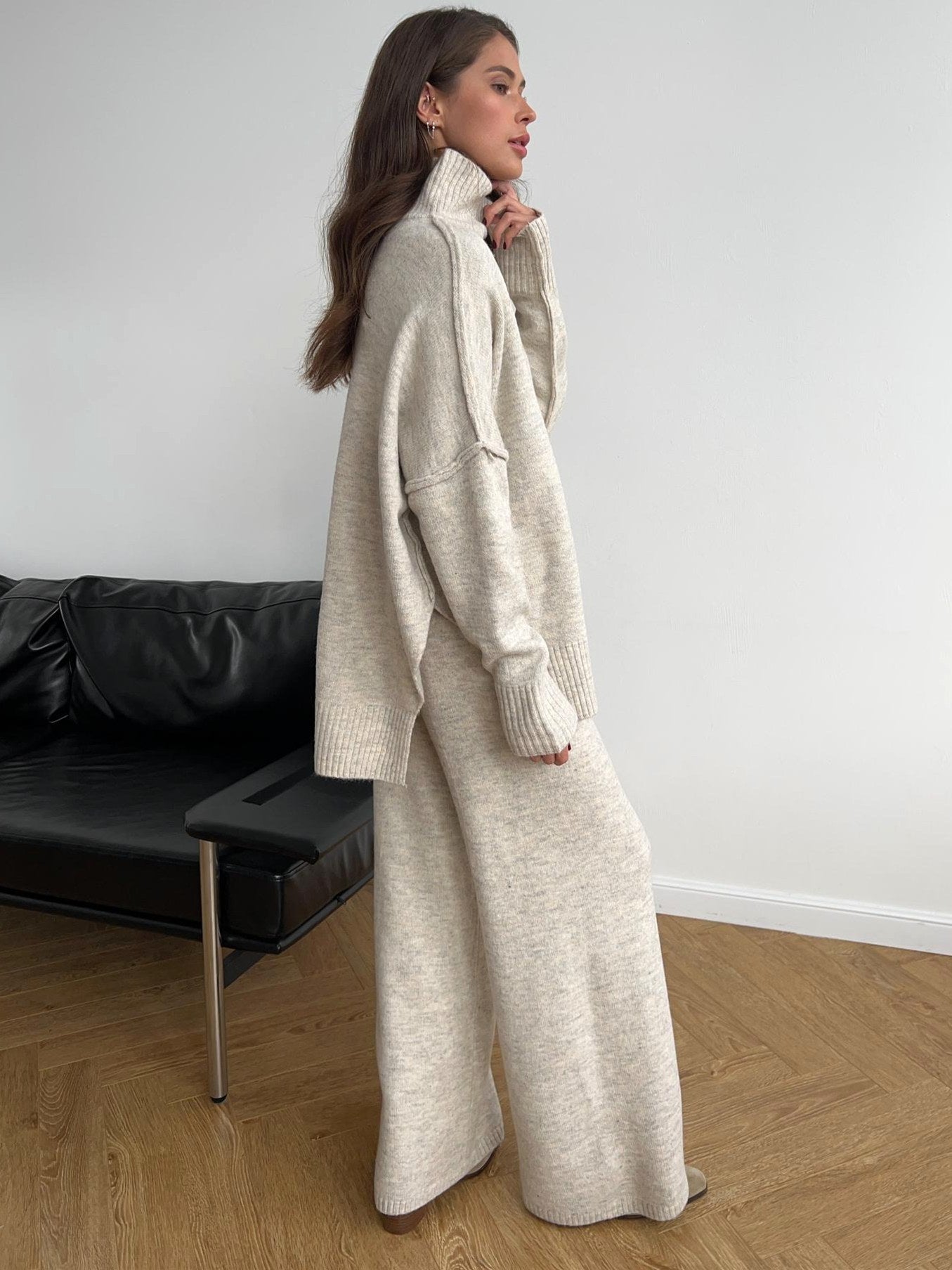 Corinne | Damen Oversized Zweiteiler-Set, weit geschnittenes Loungeset mit Rollkragen | Nomadnts | Nomadnts