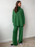 Corinne | Damen Oversized Zweiteiler-Set, weit geschnittenes Loungeset mit Rollkragen | Nomadnts | Nomadnts