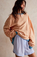 Darcy | Damen gestreifter Oversized-Pullover, locker geschnittenes Strickoberteil | Nomadnts | Nomadnts