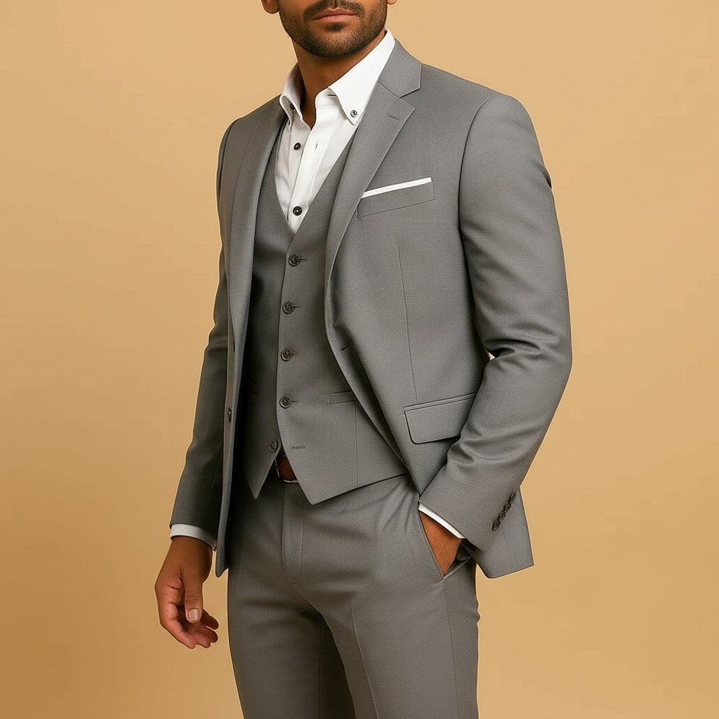 Dominik | Herren-Garnitur Slim Fit mit Weste, Dreiteiliger Anzug für Hochzeiten | Nomad NTS