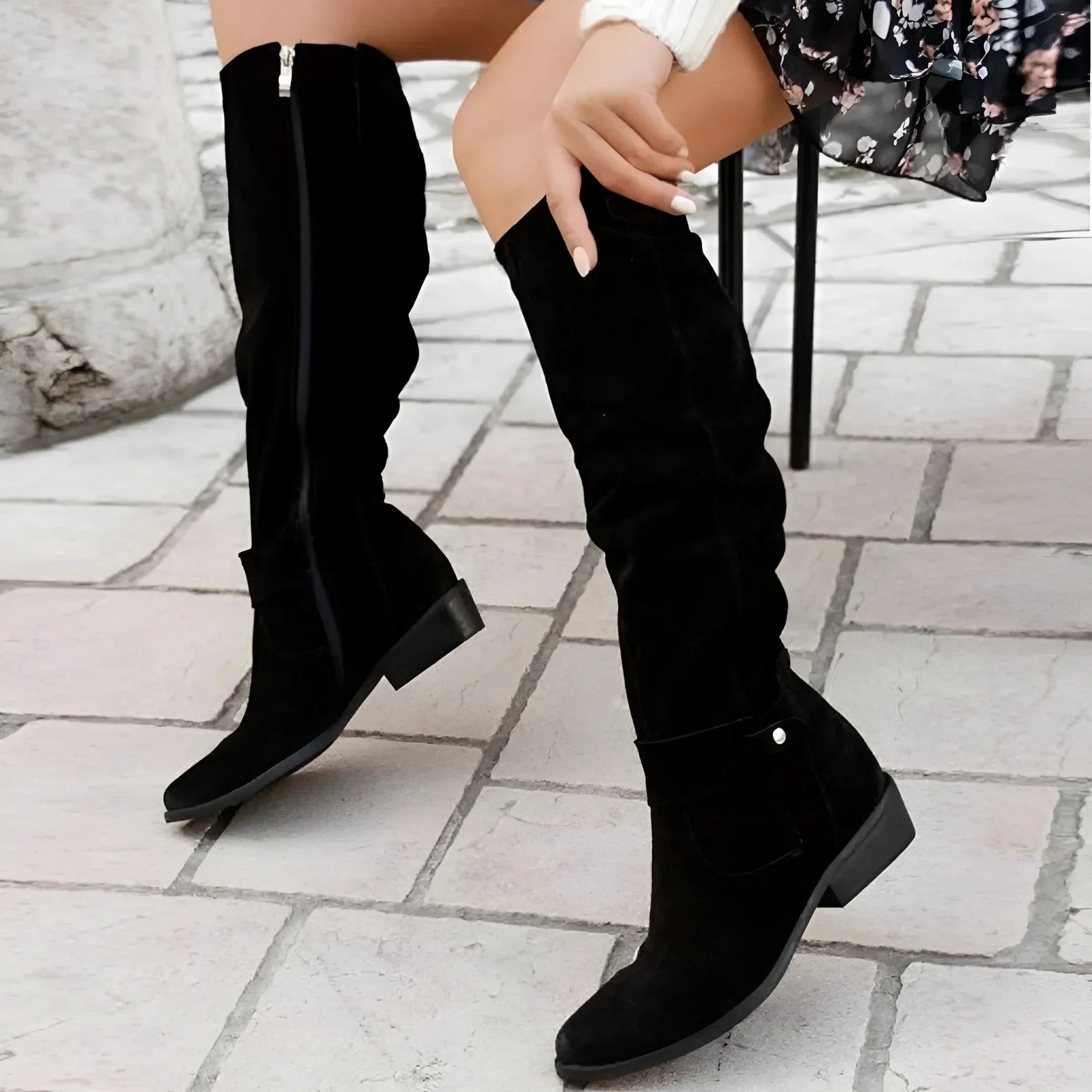 Eliza | Damen Stiefeletten in Wildleder-Optik, hochwertige Herbststiefel | Nomadnts | Black
