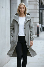Elodie | Damen locker tailliert geschnittener Trenchcoat, beiger Herbstmantel | Nomadnts | Nomadnts