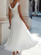 Elsie | Damen plissiertes Midikleid mit drapiertem Ausschnitt, strukturiertes Midikleid | Nomadnts | Nomadnts
