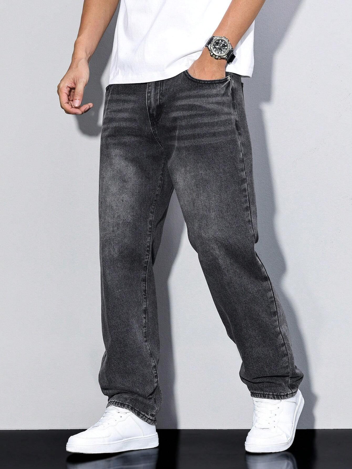 Grzegorz | Herrenhose aus Baumwollmischung in Unifarbe, Lockerer Schnitt Jeans | Nomad NTS