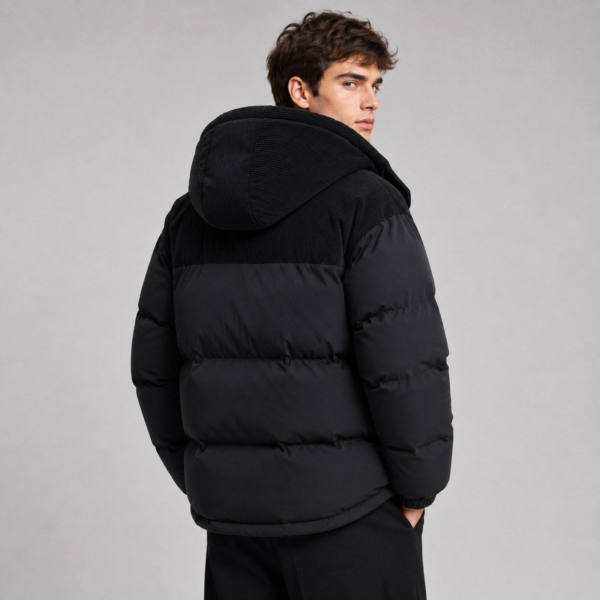 Jared | Herren-Pufferjacke im Oversize-Schnitt, wattierter Wintermantel mit Kapuze | Nomadnts | Khaki