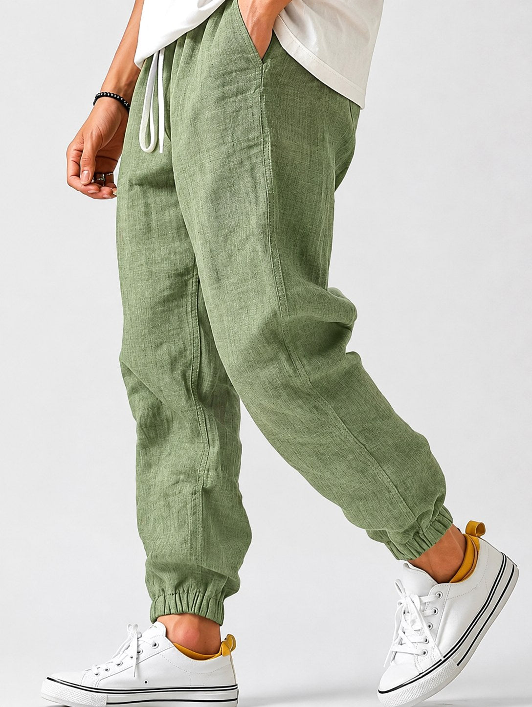 Jonas | Herren Jogger-Hose mit Tunnelzug, Tapered-Fit Sommerhose | Nomad NTS | Grün