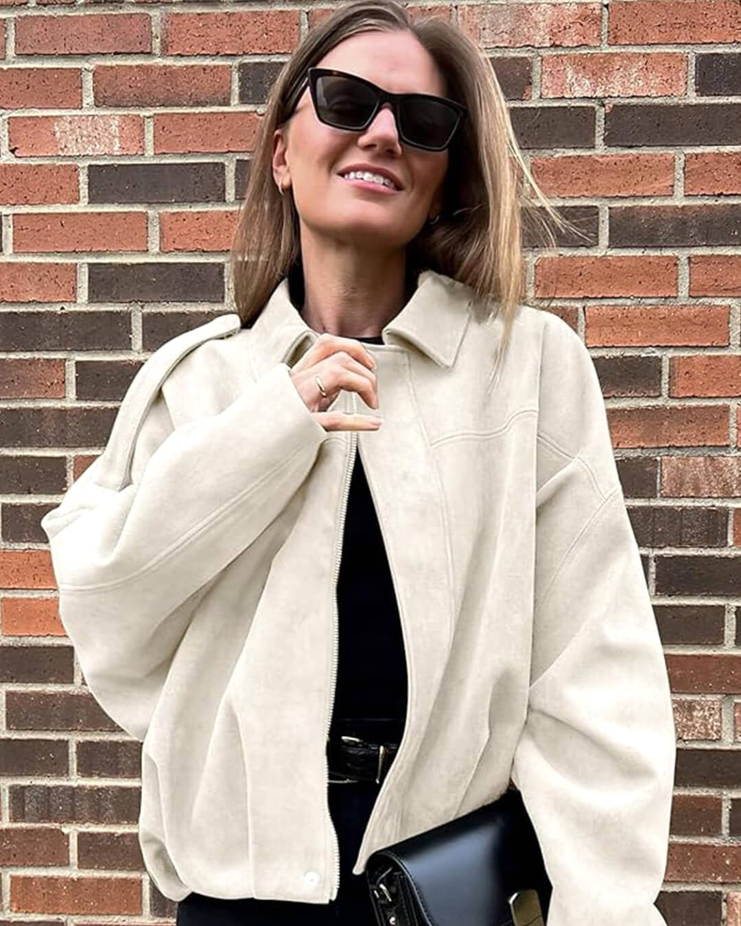 Josette | Damen Kunstwildleder-Bomberjacke mit Kragen, strukturierte Jacke mit Kragen | Nomadnts | Nomadnts