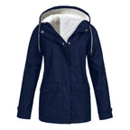 Judith | Damen winddichte Regenjacke mit Kapuze, leichter Herbstmantel | Nomadnts | Red