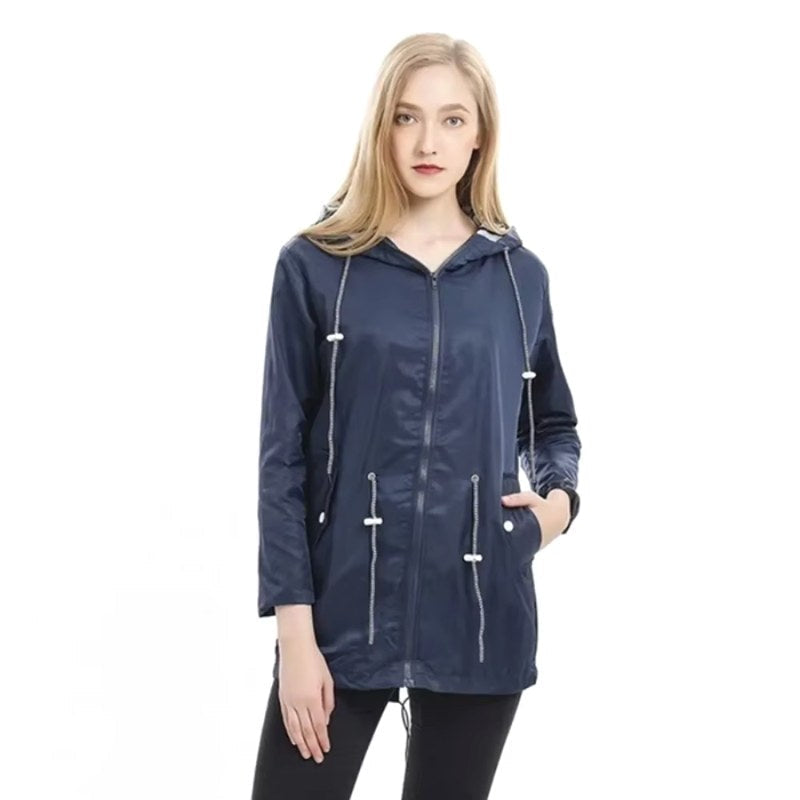 Lorraine | Damen leichter Regenmantel mit Kapuze, wasserabweisender, winddichter Mantel | Nomadnts | Yellow