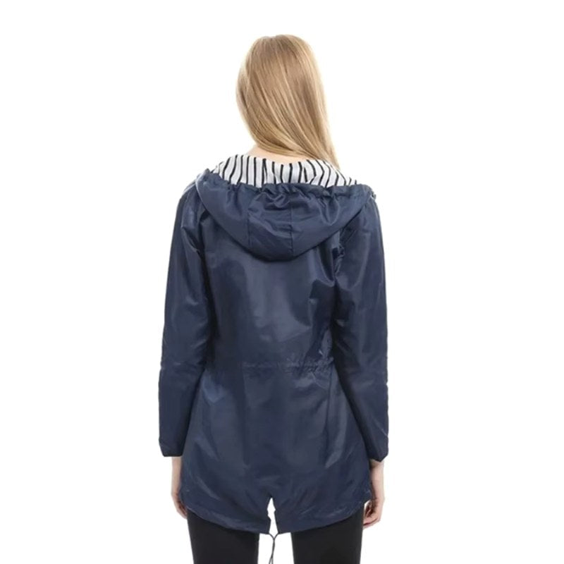 Lorraine | Damen leichter Regenmantel mit Kapuze, wasserabweisender, winddichter Mantel | Nomadnts | Pink