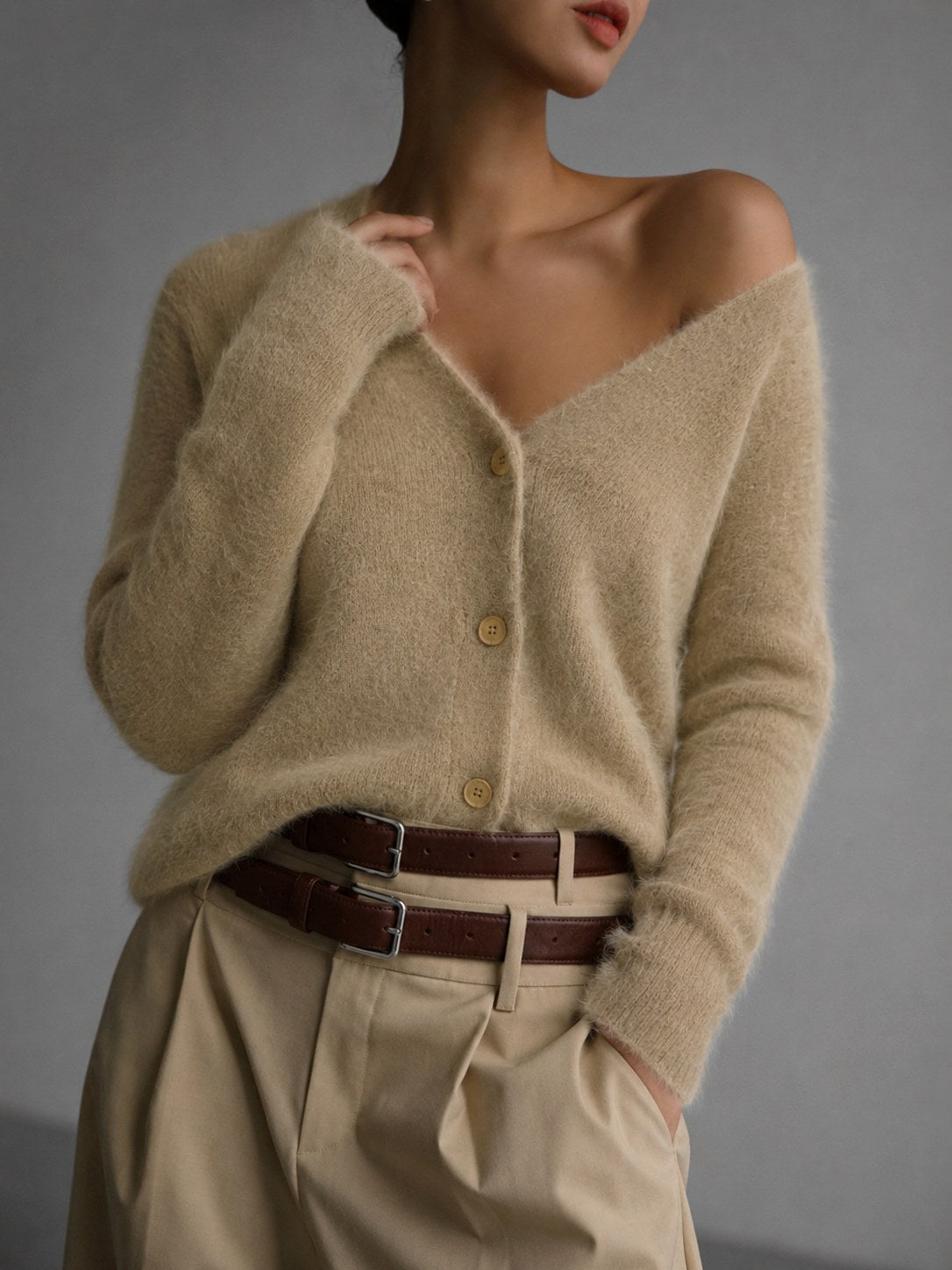 Lucile | Damen Oversized Cardigan mit Knopfleiste, entspannter Strick-Cardigan | Nomadnts | Khaki