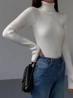 Madeleine | Damen gerippter Rollkragenpullover, strukturierter Strickpullover | Nomadnts | Nomadnts