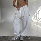 Maelle | Damen Baggy-Fit Jogginghose mit Seitenstreifen, weit geschnittene Lounge-Hose | Nomadnts | Yellow