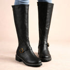 Maisie | Damen kniehohe Lederstiefel, Reitstiefel mit seitlichem Reißverschluss und Blockabsatz | Nomadnts | Nomadnts