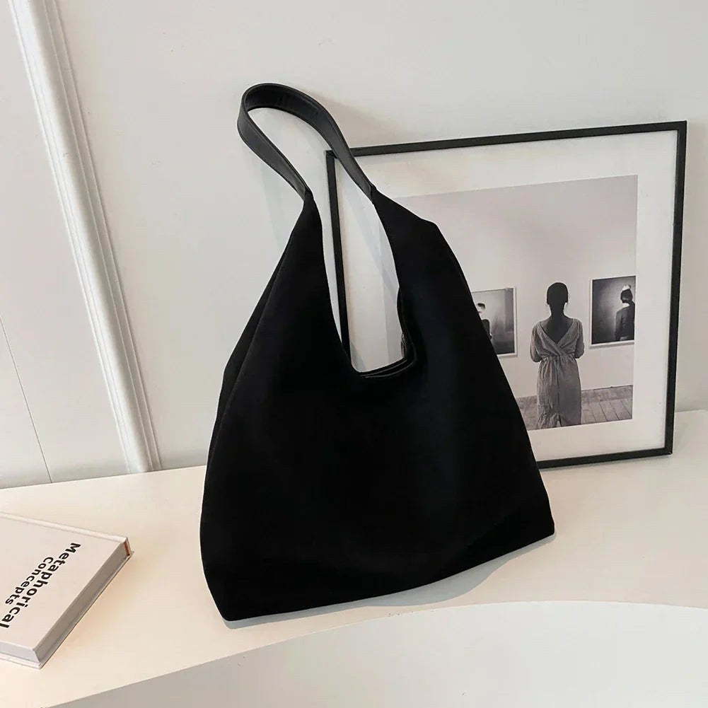 Manon | Damen entspannte Schultertasche, geräumige Reise-Tote | Nomadnts | Nomadnts