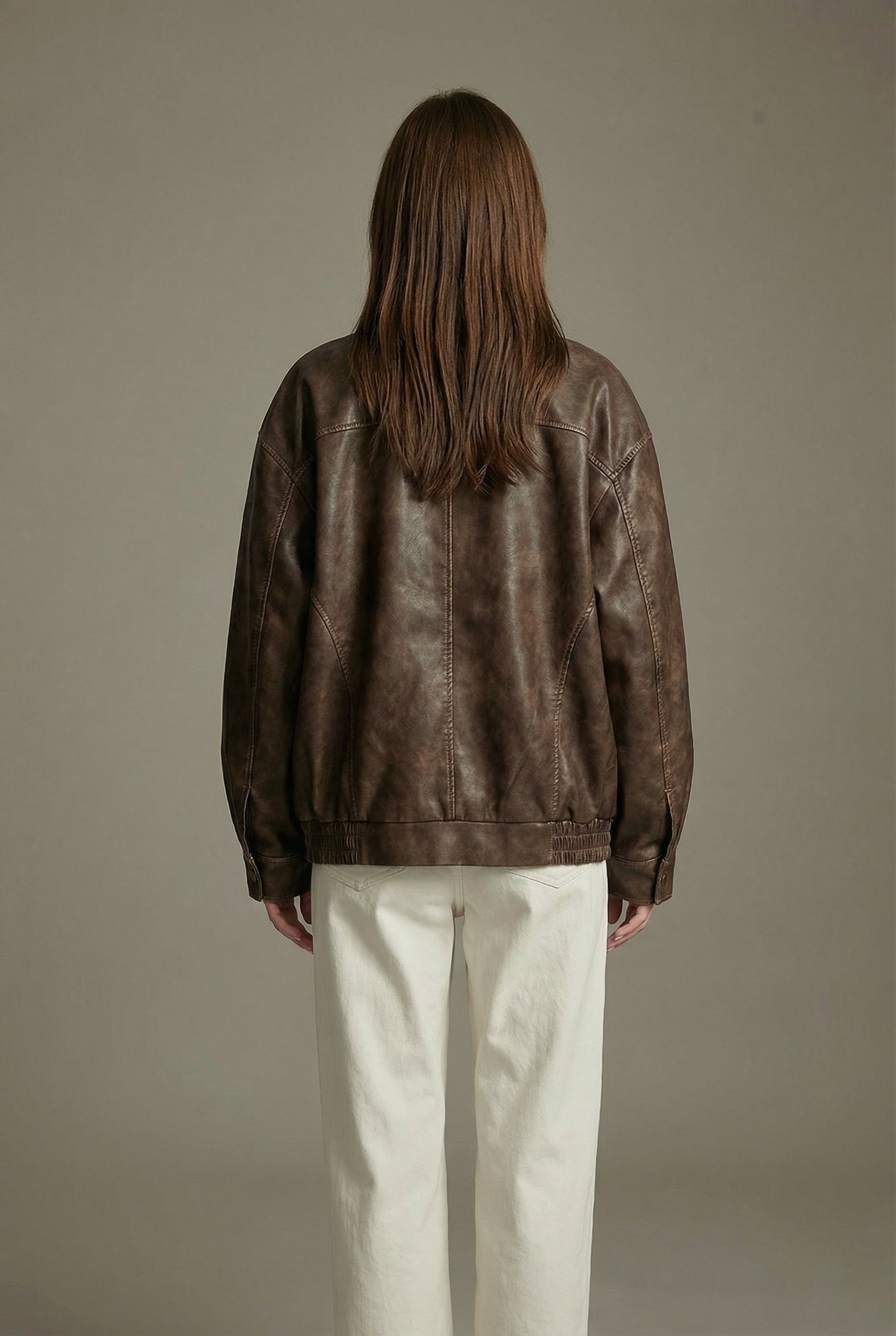 Margaux | Damen Oversized Kunstlederjacke, Vintage-Braun Oberbekleidung | Nomadnts | Nomadnts
