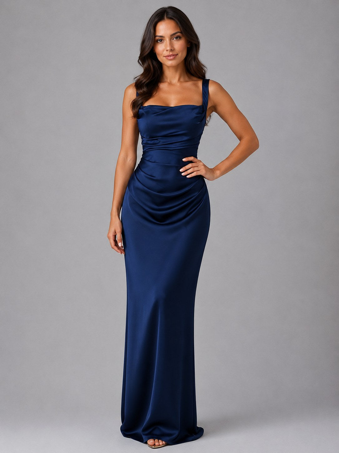 Nora | Damen Satin-Maxikleid mit gerafften Taille, geformtes Abendkleid | Nomadnts | Nomadnts