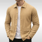 Owen | Strickjacke für Herren, fein strukturierte Strickjacke für den Lagenlook | Nomadnts | Goldener Sand