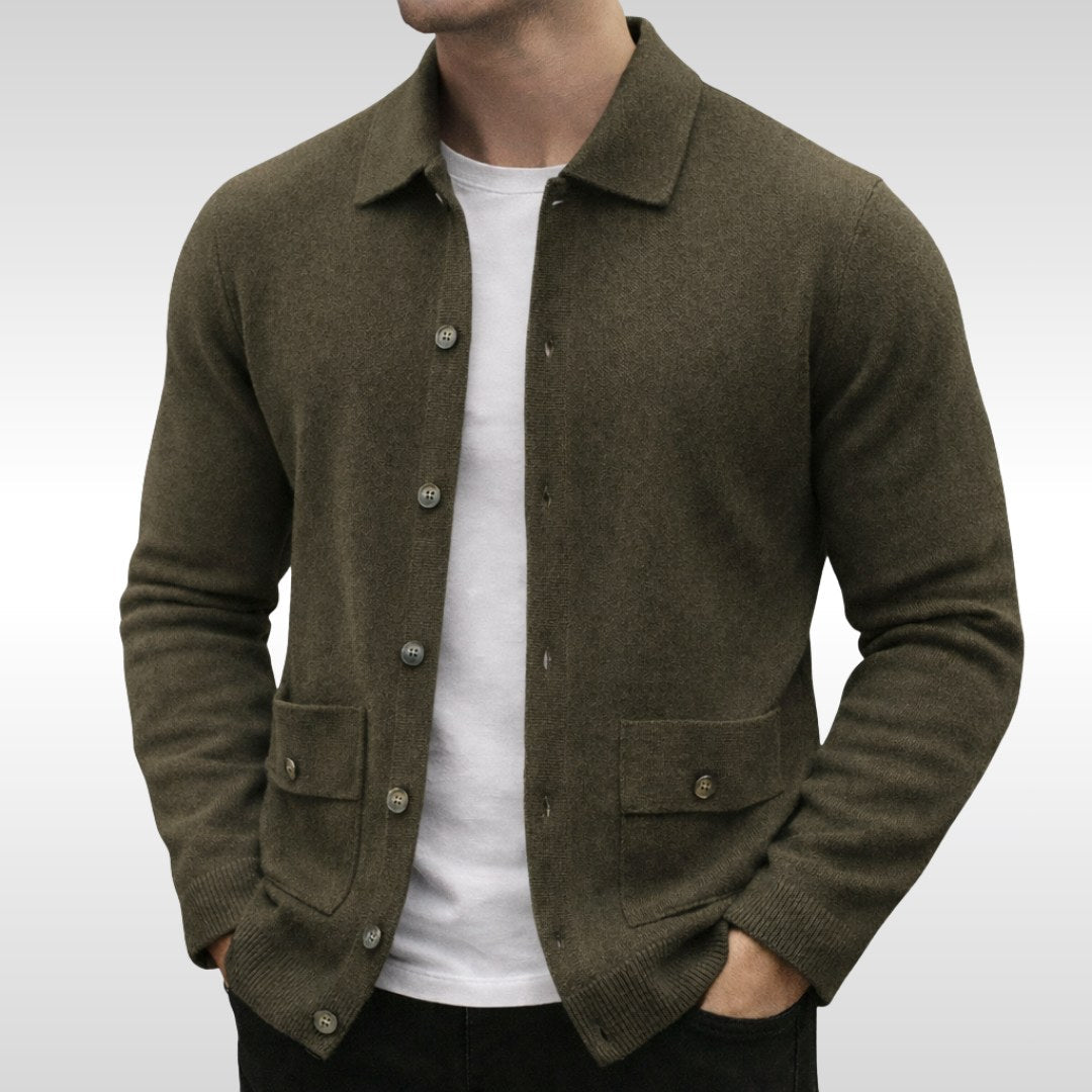 Owen | Strickjacke für Herren, fein strukturierte Strickjacke für den Lagenlook | Nomadnts | Olivgrün