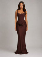 Penelope | Damen Bodycon-Maxikleid mit drapiertem Corset, geformte Silhouette Abendkleid | Nomadnts | Brown