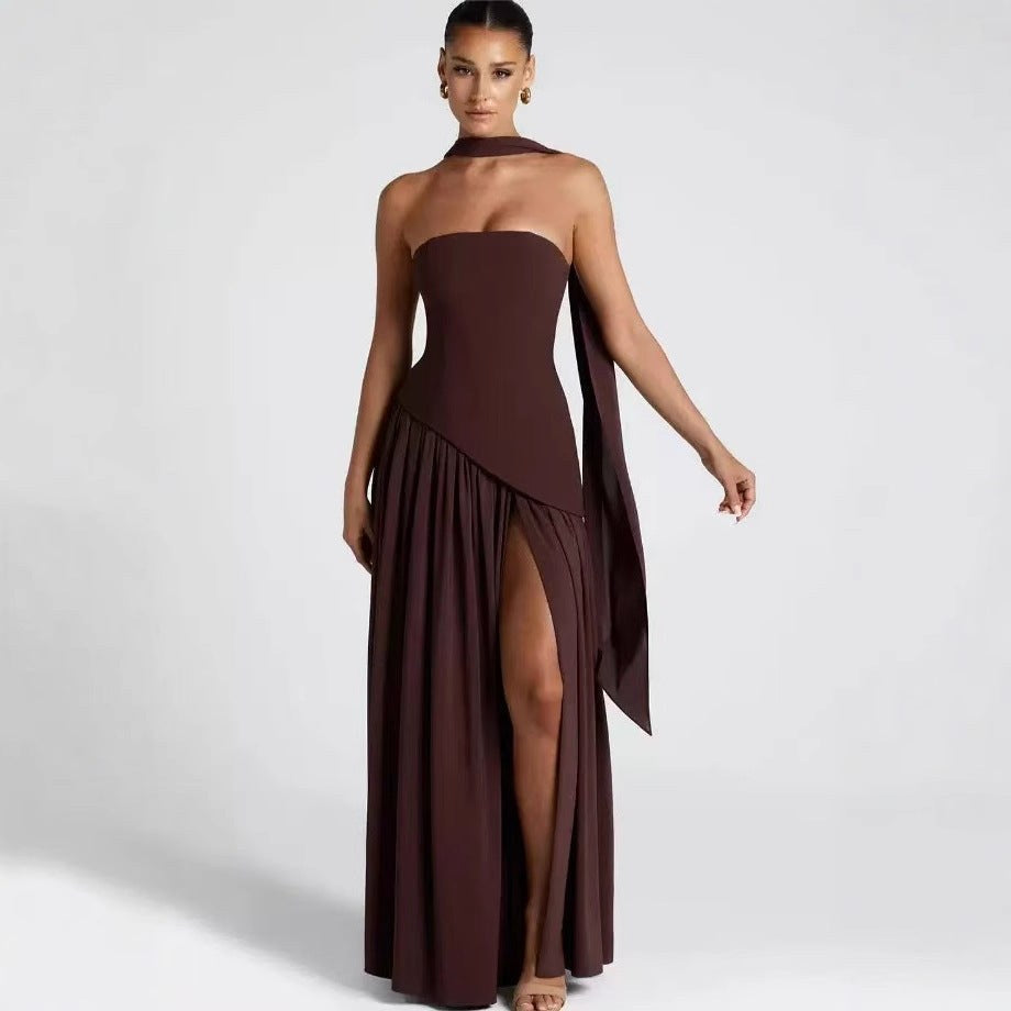 Sabine | Damen trägerloses Maxikleid mit Beinschlitz, formelles Kleid für Hochzeitsgäste | Nomadnts | Red