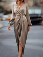 Weronika | Damen Satin-Wickelkleid mit langen Ärmeln, elegantes Abendkleid | Nomadnts | Nomadnts