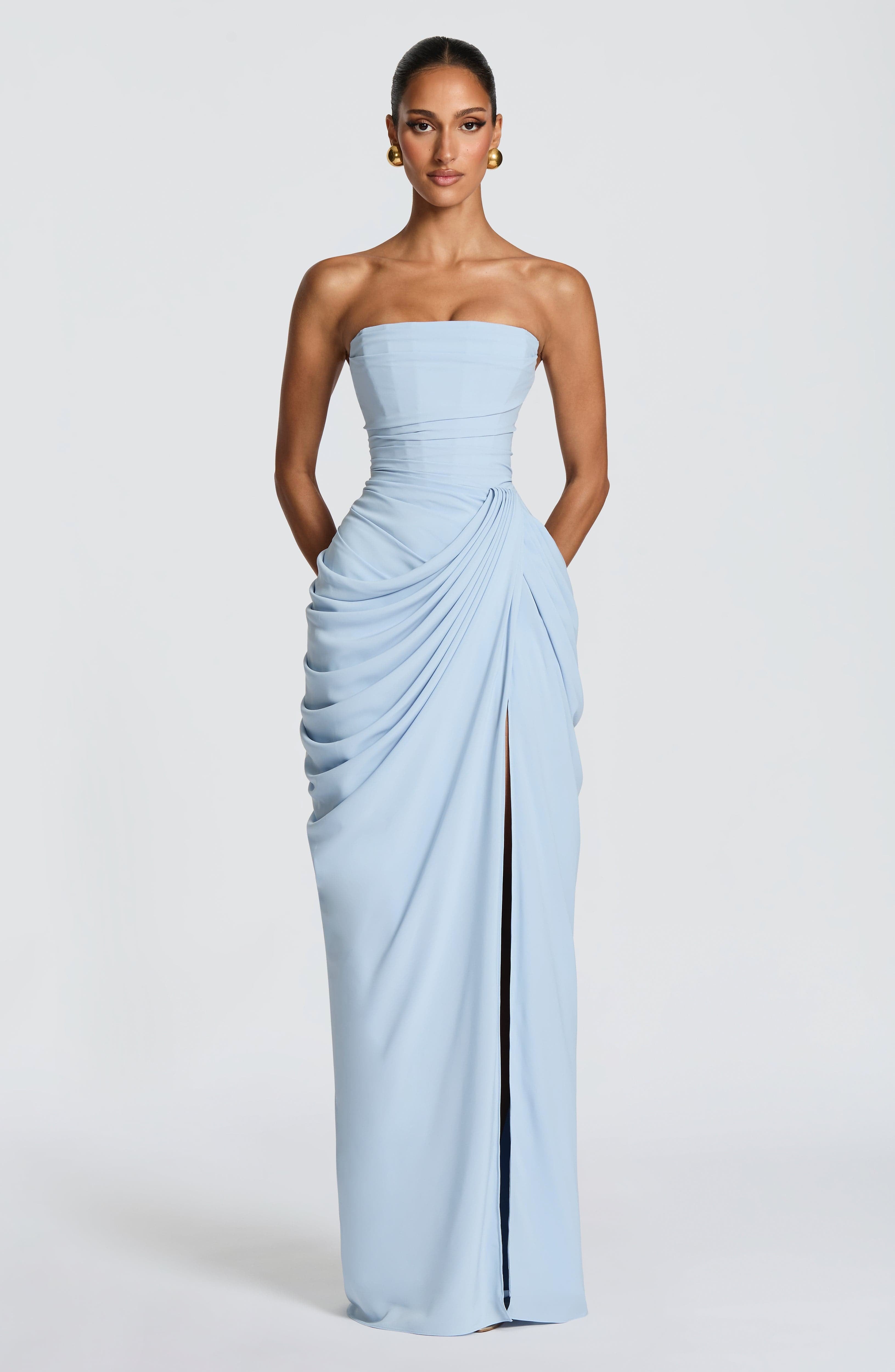 Yvette | Damen trägerloses Maxikleid, Abendkleid mit gerafften Taille | Nomadnts | Light Blue